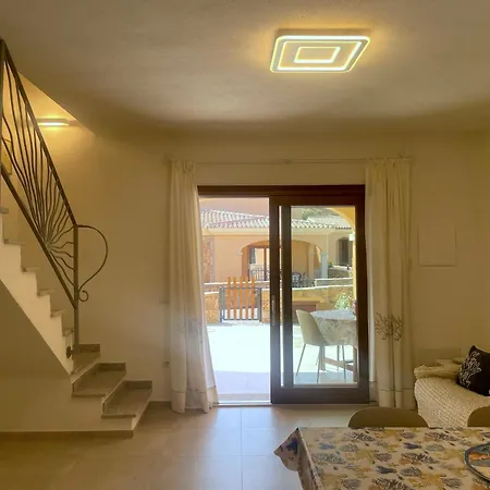 La Conchiglia Lu Fraili Villa