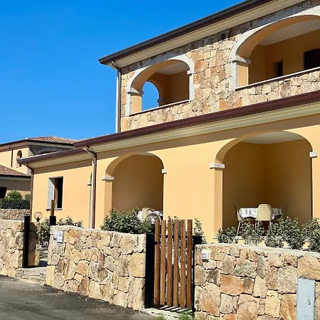 La Conchiglia Lu Fraili Villa Monte Petrosu